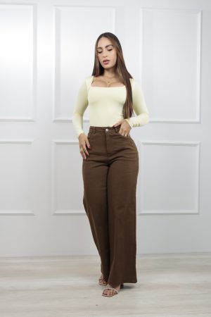 Body de manga larga con escote cuadrado