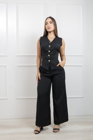 Conjunto elegante de chaleco y pantalón