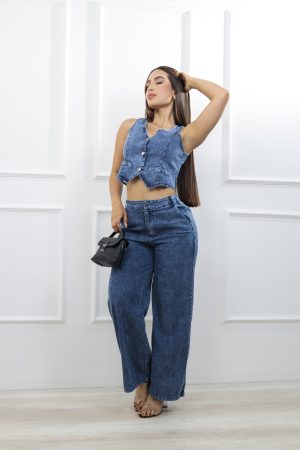 Conjunto femenino denim chaleco y pantalón bota amplia
