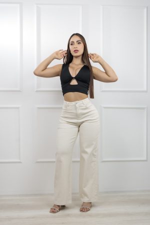 Crop top con escote en V y abertura frontal